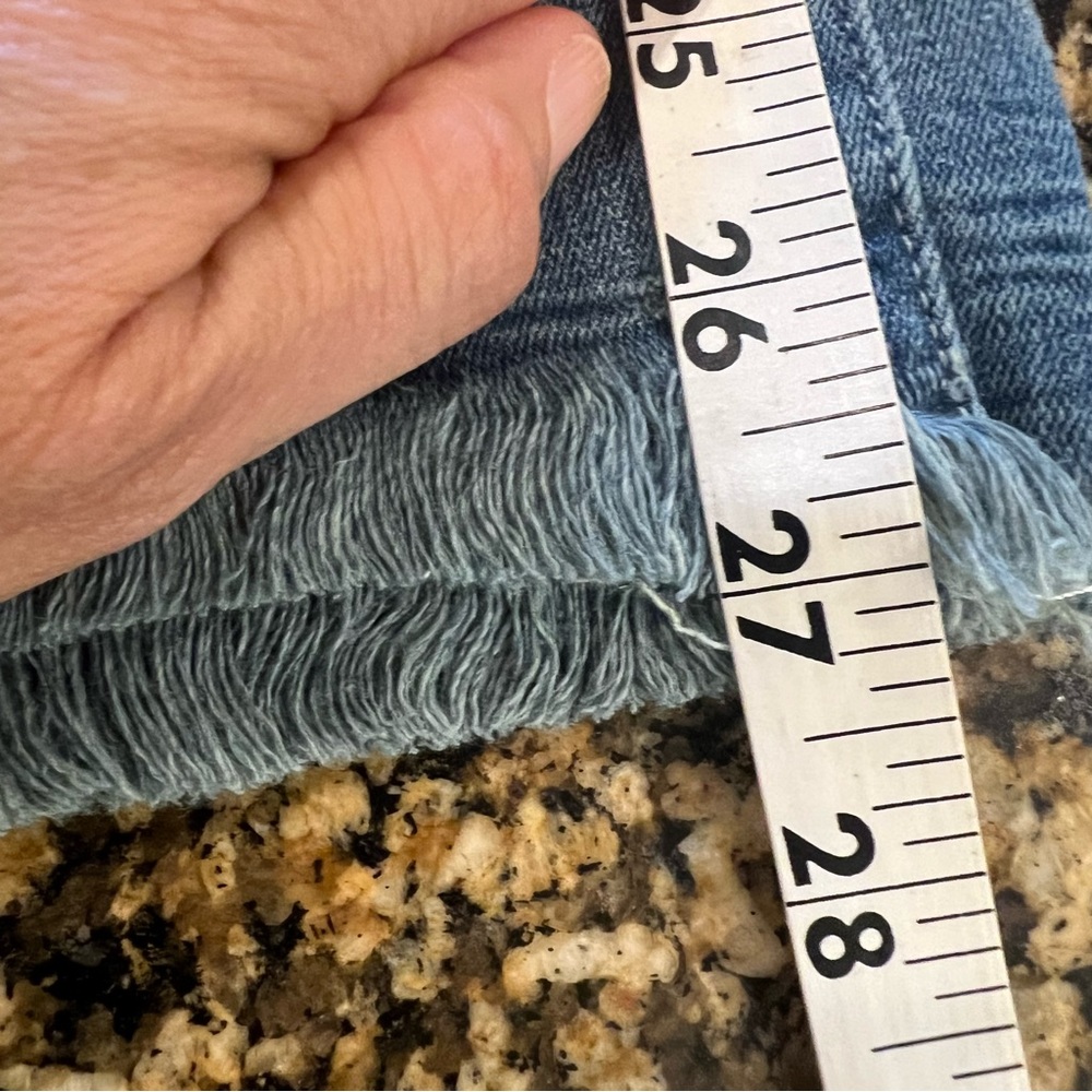 Good American Light Wash High Waist Good Legs Jeans Size 10 - Picture 12 of 13